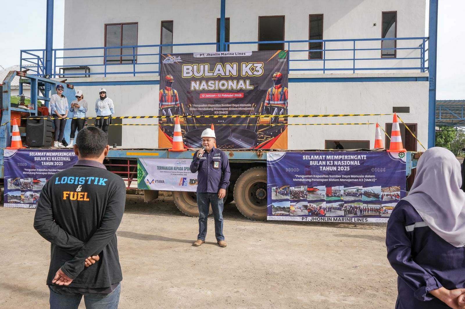 2CB3C545-A4E6-4011-A92C-CC453A771822