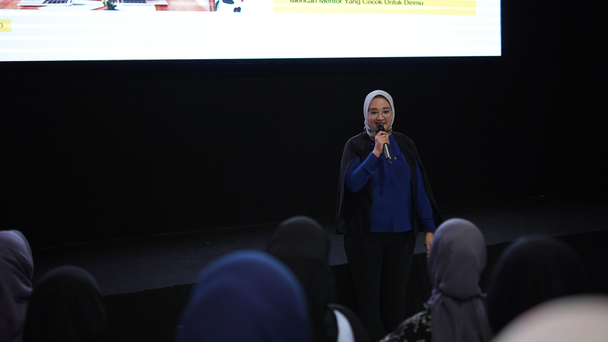 FE7983A0-53A6-4B5A-9E0A-FC418010B58A